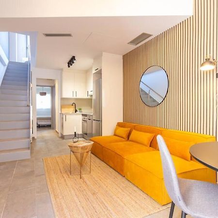 Apartmán Duplex With Terrace Near Bcn Terrassa Exteriér fotografie