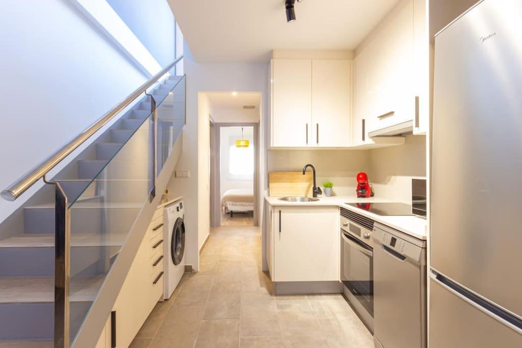 Apartmán Duplex With Terrace Near Bcn Terrassa Exteriér fotografie