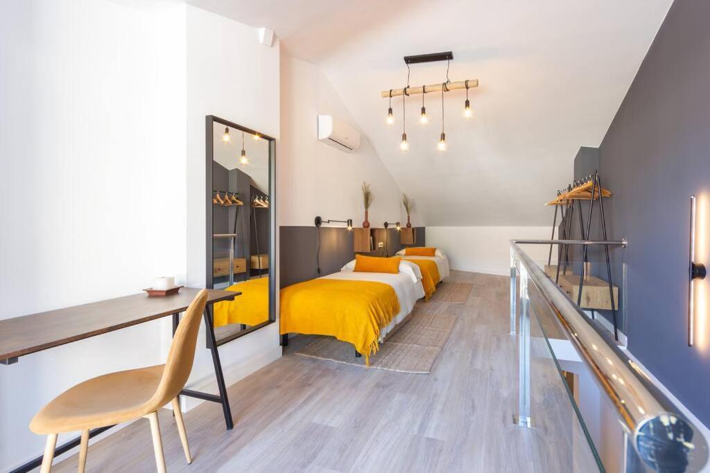 Apartmán Duplex With Terrace Near Bcn Terrassa Exteriér fotografie