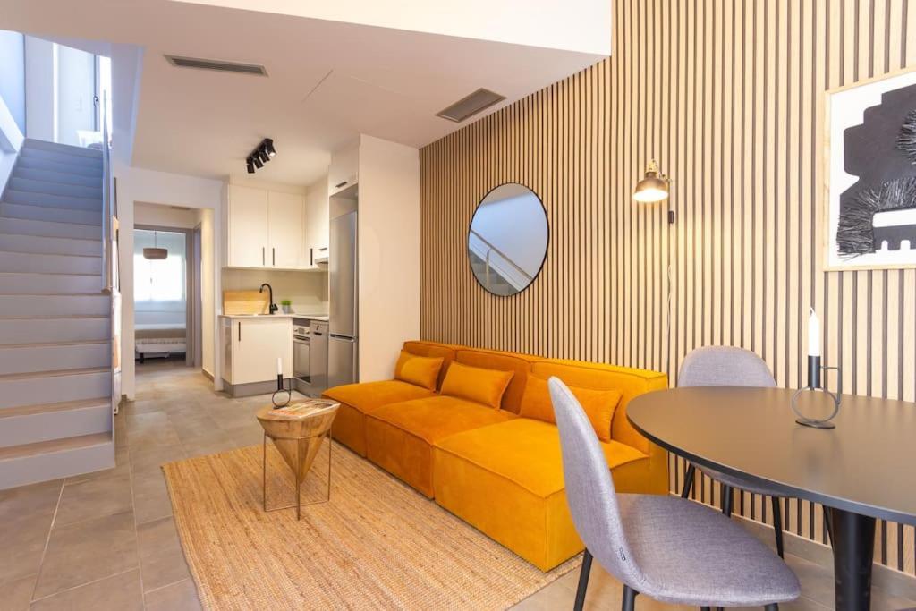 Apartmán Duplex With Terrace Near Bcn Terrassa Exteriér fotografie