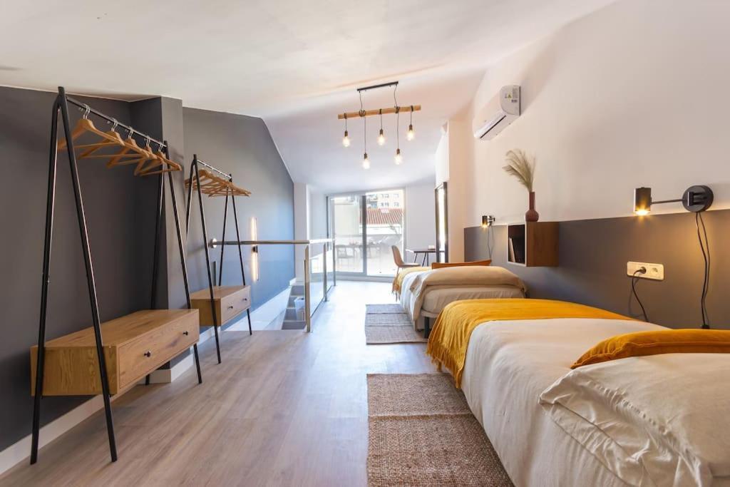 Apartmán Duplex With Terrace Near Bcn Terrassa Exteriér fotografie