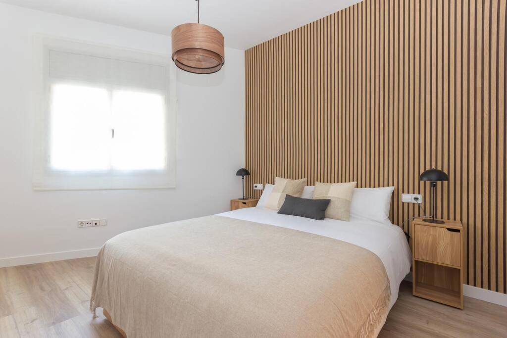 Apartmán Duplex With Terrace Near Bcn Terrassa Exteriér fotografie